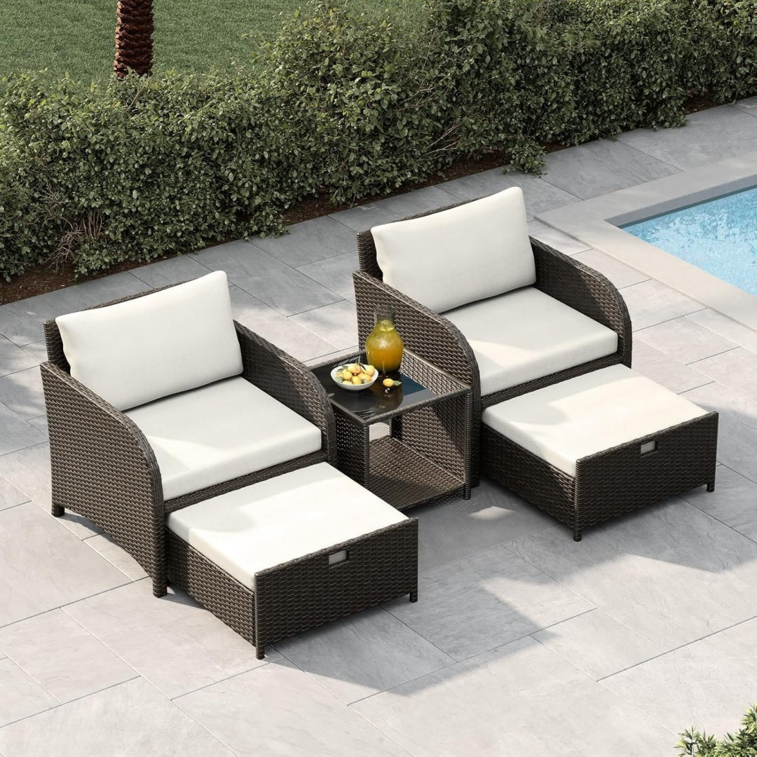 GarveeHome 5-TLG. Gartenmoebel Set mit 2 Sesseln rattan Hockern Tisch Stahlrahmen